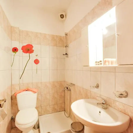 Elegant Holiday In Stournareika With Balcony 别墅 Pýli